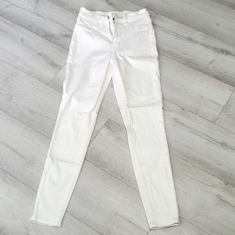 American eagle white jeggings